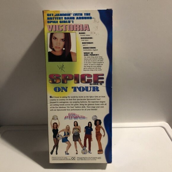 Spice Girls On Tour Posh Spice Doll Victoria Galoob Official Merchandise - Picture 5 of 9